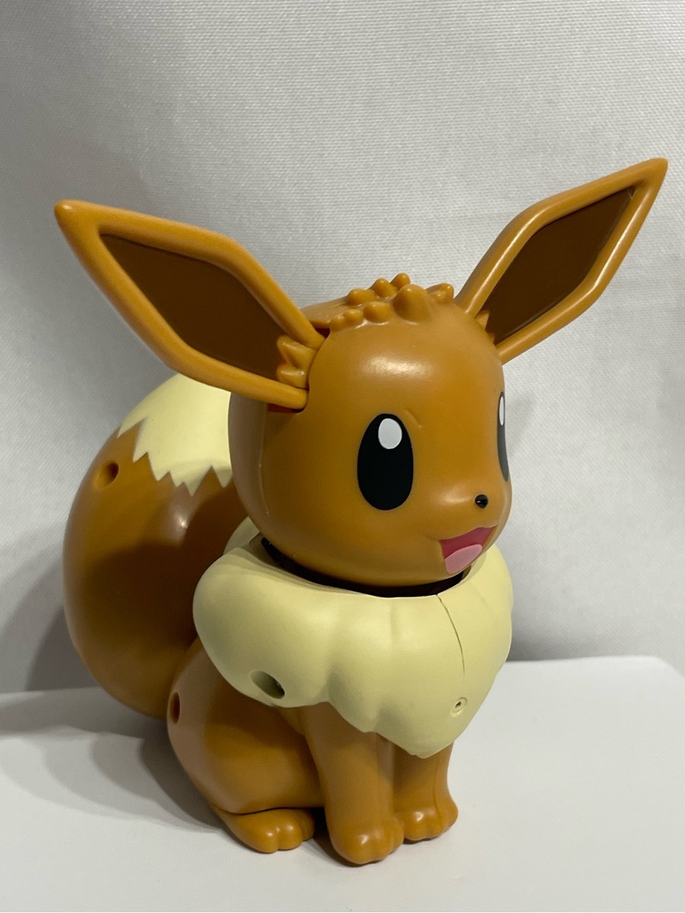 interactive Pokemon My Partner Eevee electronic toy figure by Wicked Cool Toys /